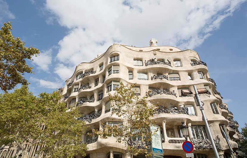 Facaden på La Pedrera